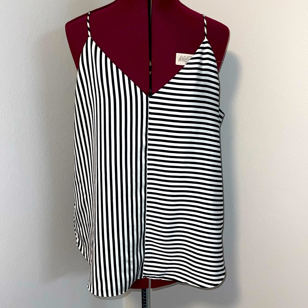 Express dress top black and white stripe barely worn size Large